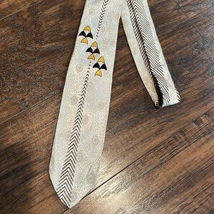 Vintage Van Heusen Original Tie